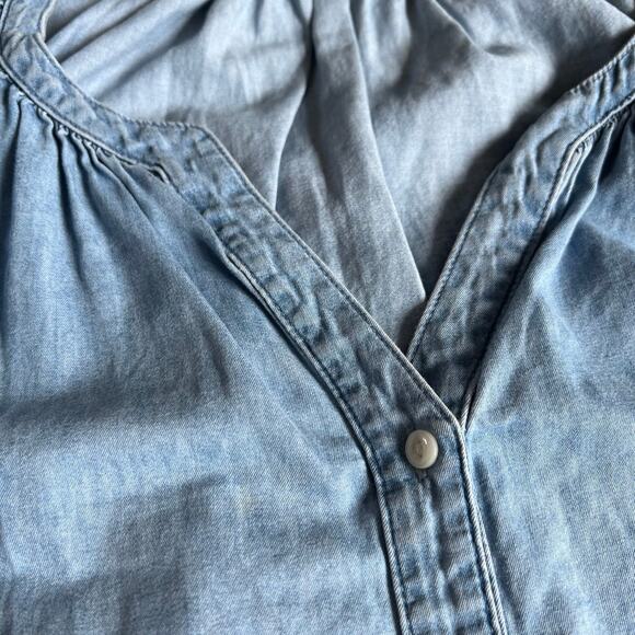 Gap Womens Blue Chambray Splitneck Top Size Medium - Picture 4 of 7
